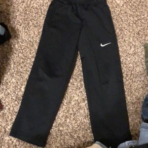 Nike therma fit sweat pants